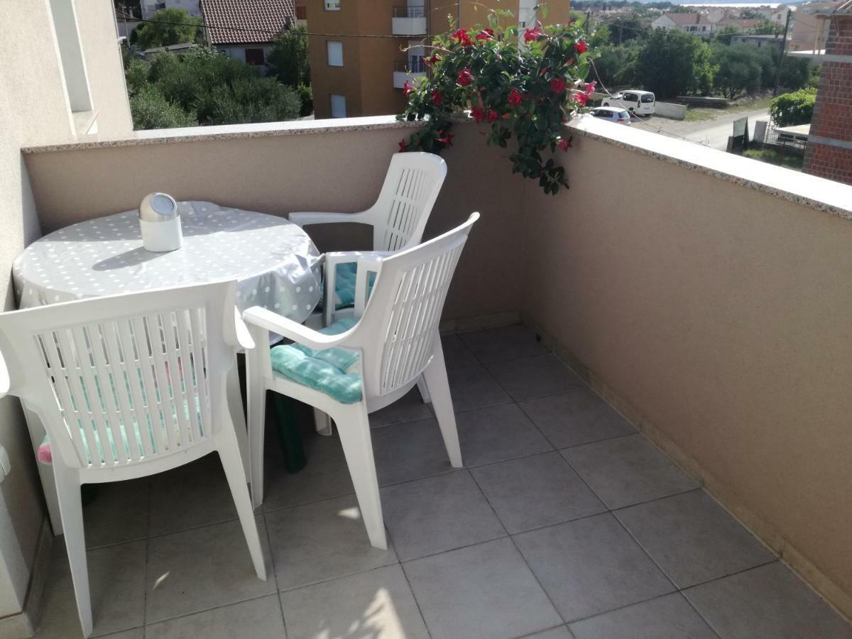 Juric Apartments ビオグラード・ナ・モル エクステリア 写真